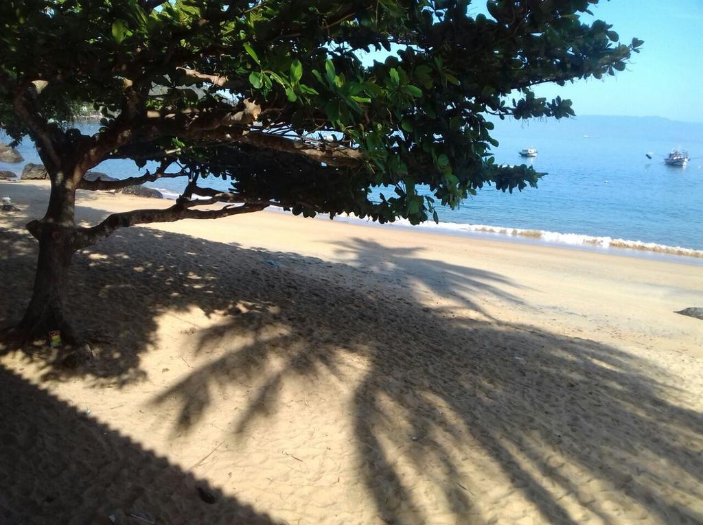 Nena's Suítes Praia de Araçatiba Exterior foto